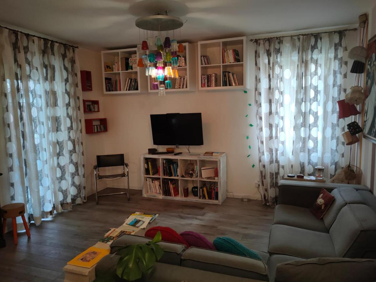 La Casa Di Piera E Gina Apartment เปรูจา ภายนอก รูปภาพ